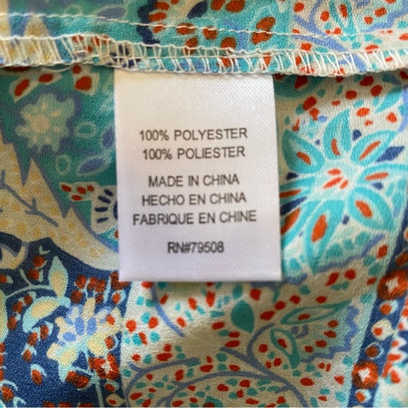 NWT Paisley,  silky handkerchief tank top.  Violet and Claire size small. - Picture 5 of 7